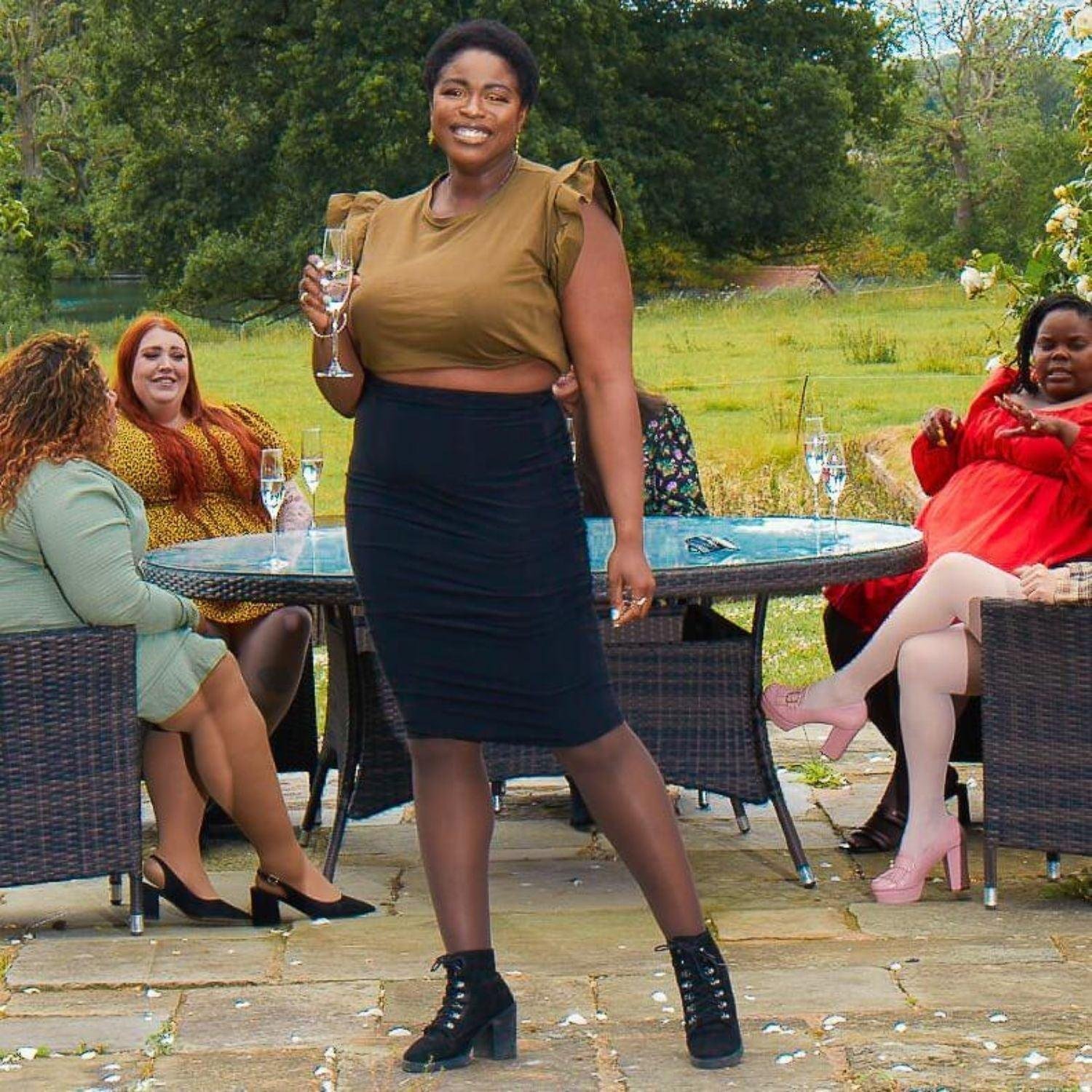 30 Denier Sheer Tights - Praline - Image 11